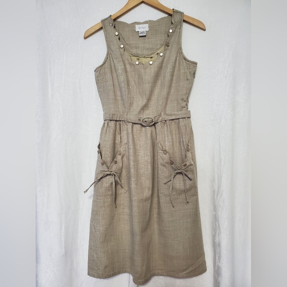 Soundgirl Sleeveless Cream Dress Size 4